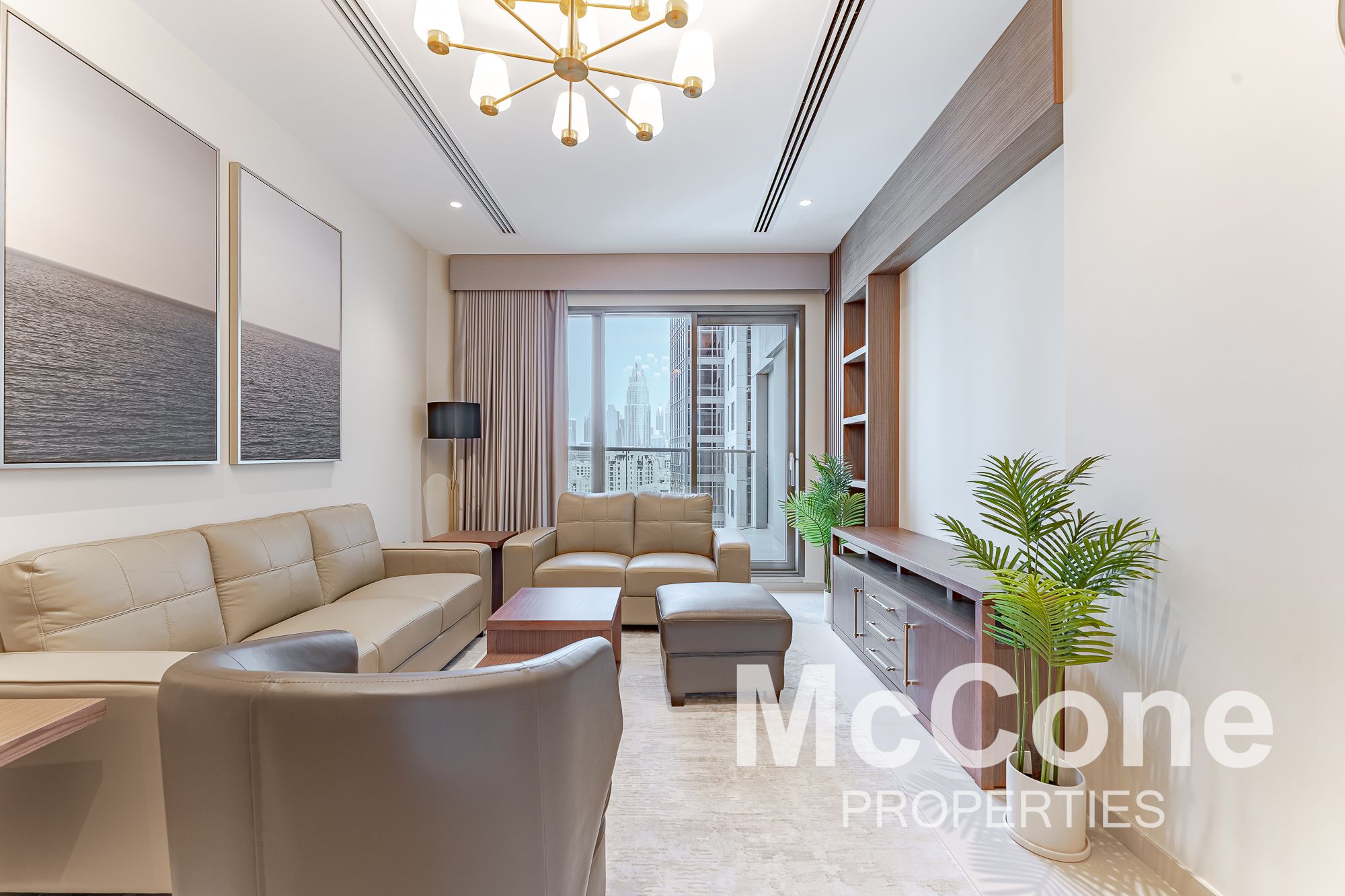 12 Cheques | Large Layout | Furnished