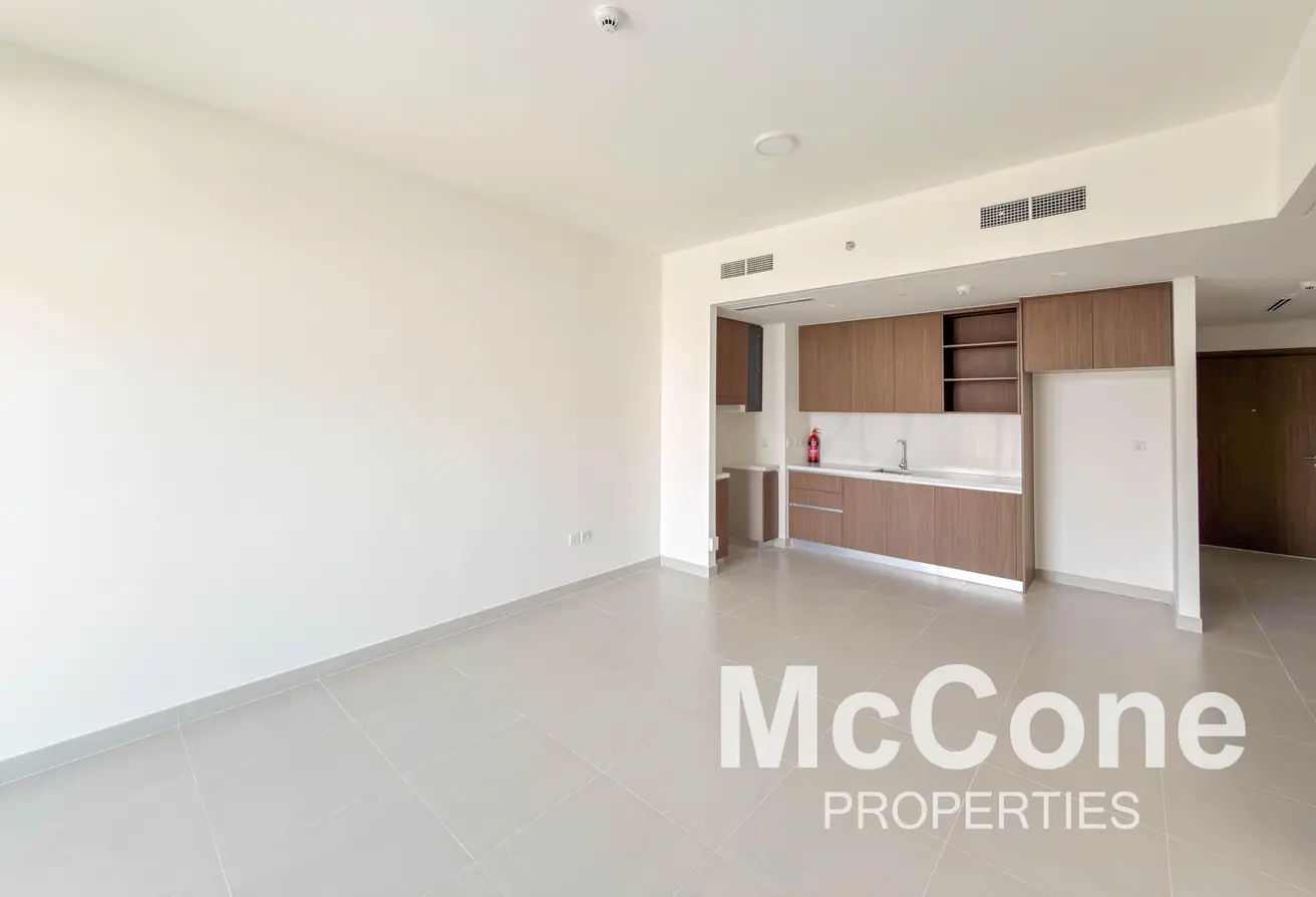 Brand New | High Floor | Full Creek View