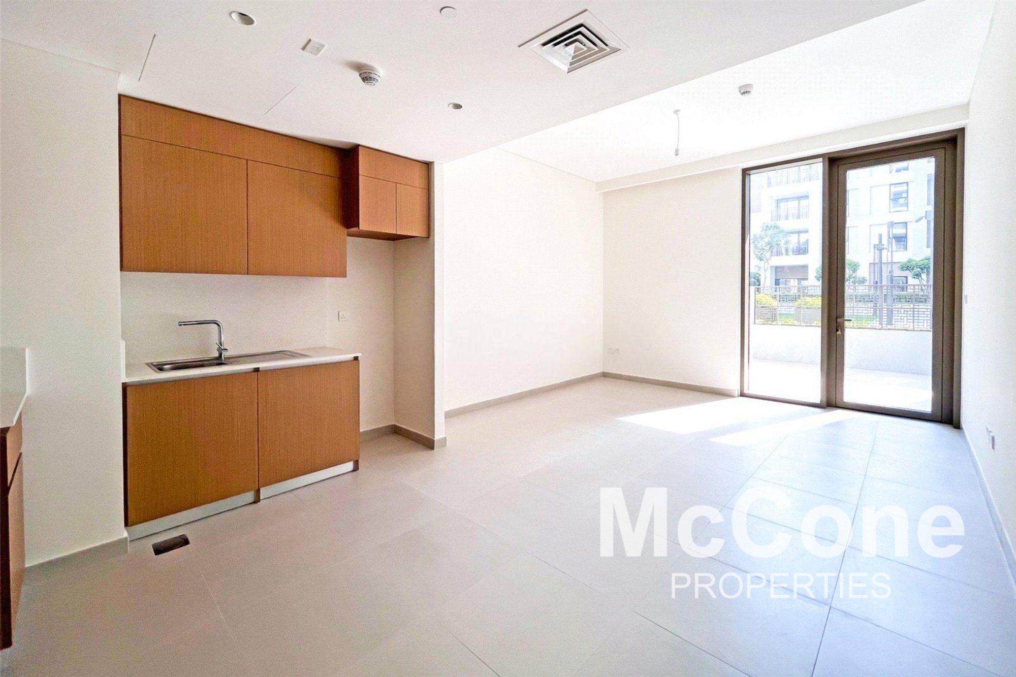 Low Floor | Park View | Multiple Cheques