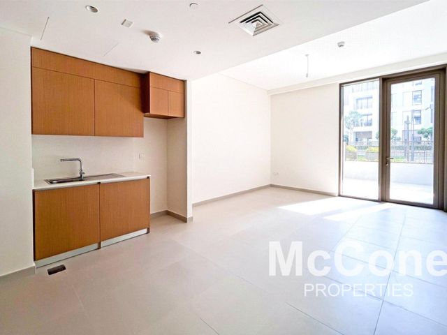 Low Floor | Park View | Multiple Cheques