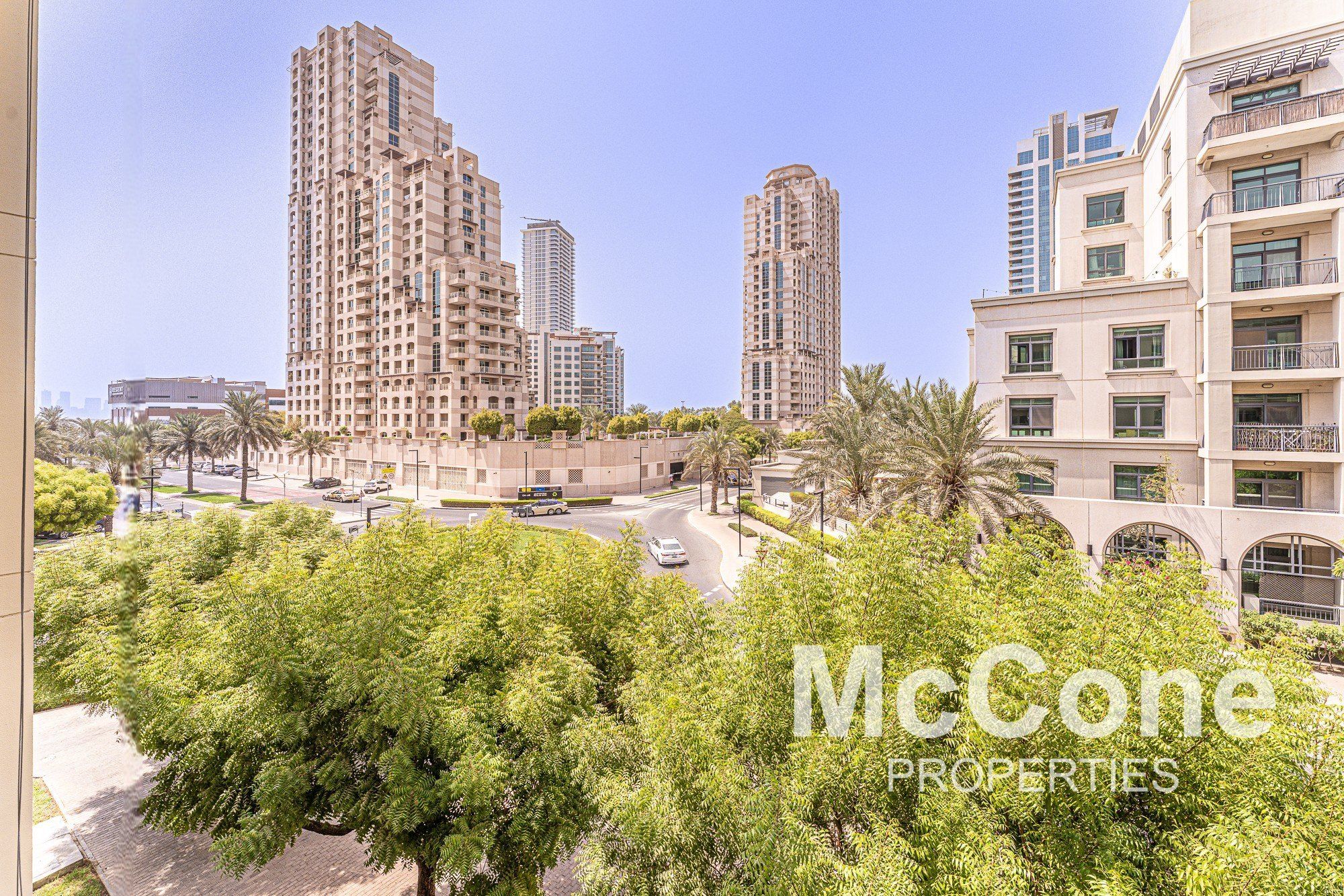 Immaculate Condition | Open Views | Very Bright