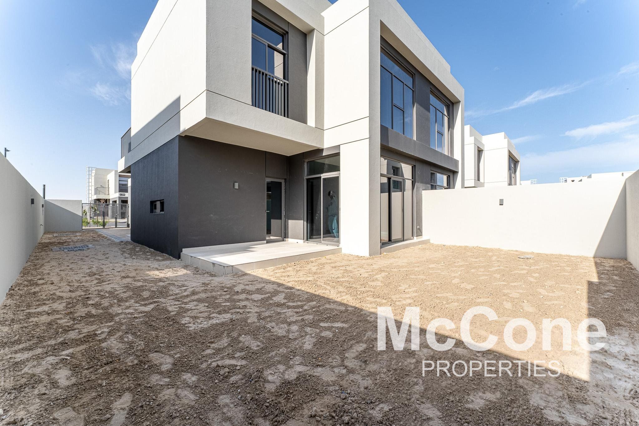 Vacant | Single Row | Semi Detached