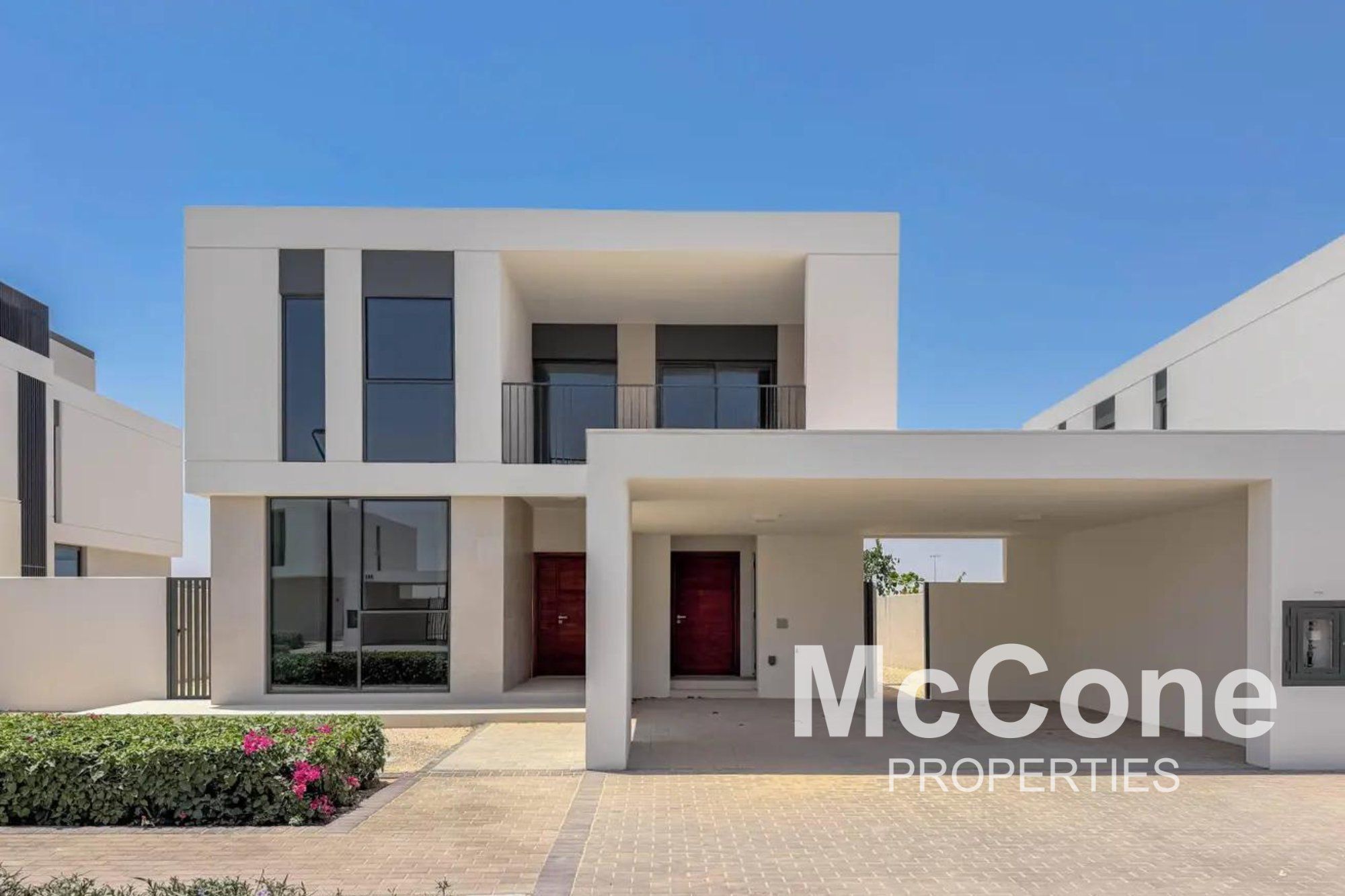 Golf Course View | 4BD + Maids | Large Plot