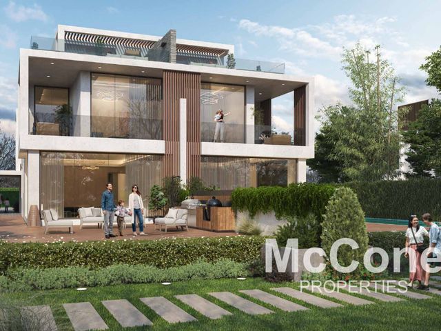 Corner Unit | Spacious Layout | 4 Beds