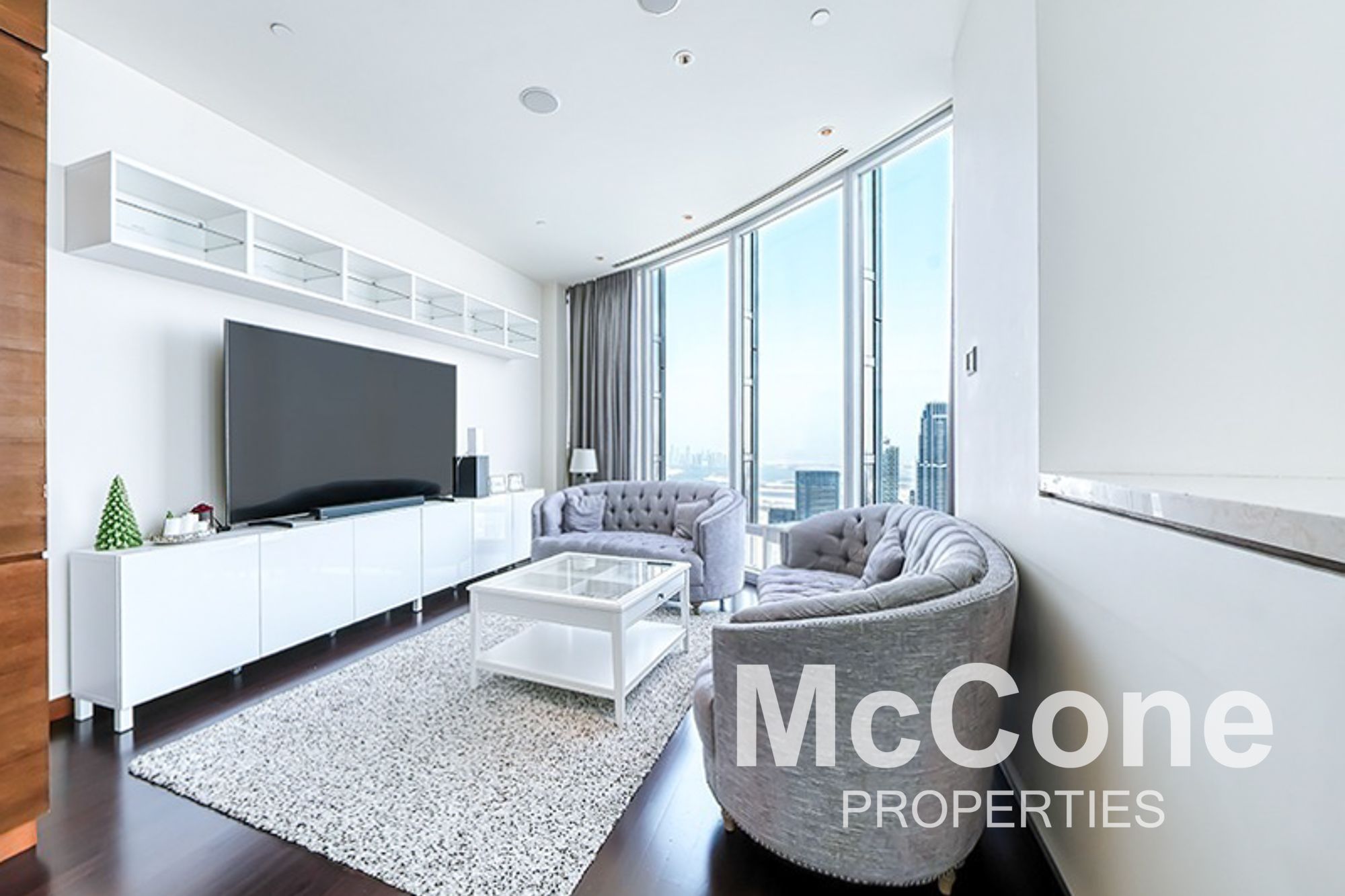 Fountain Views | High Floor | Panoramic Views