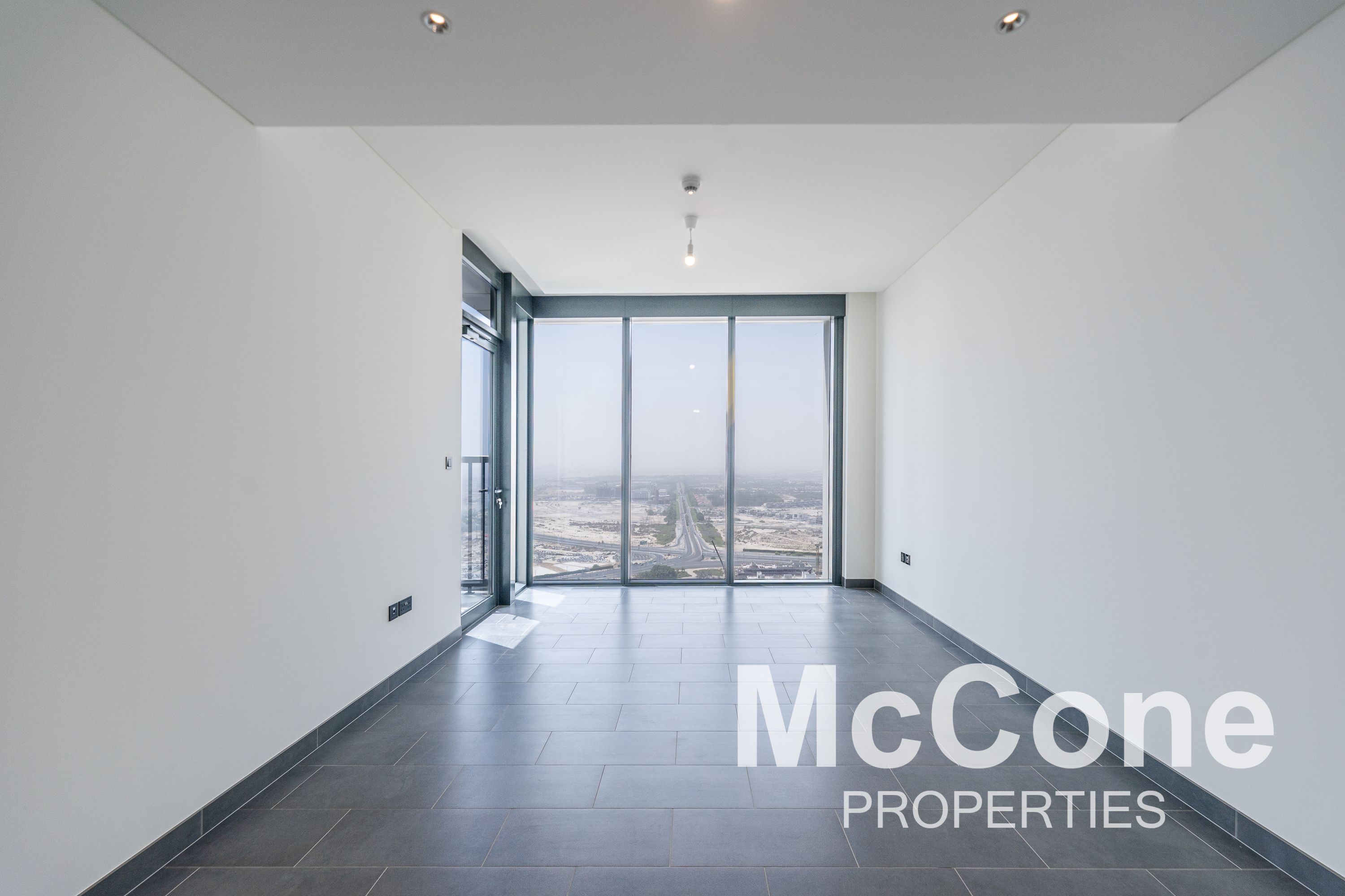High Floor | Plus Study Room | Creek View