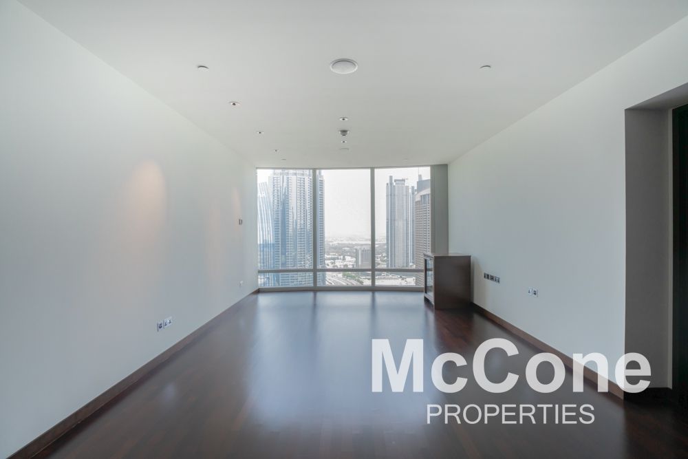 Closed Kitchen | Plus Study Room | Single Lift