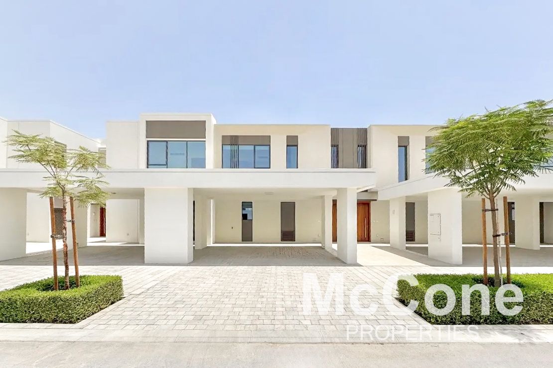 Close to Pool | Multiple Cheques | Brand New