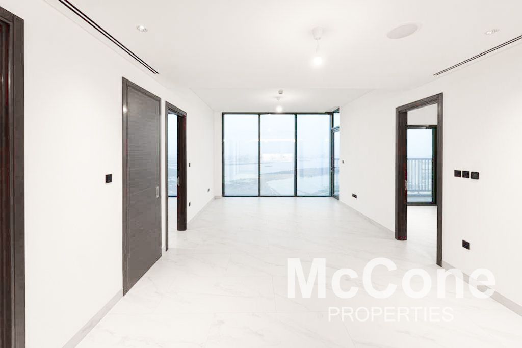 Spacious Layout | Luxury Family Size | Water Front