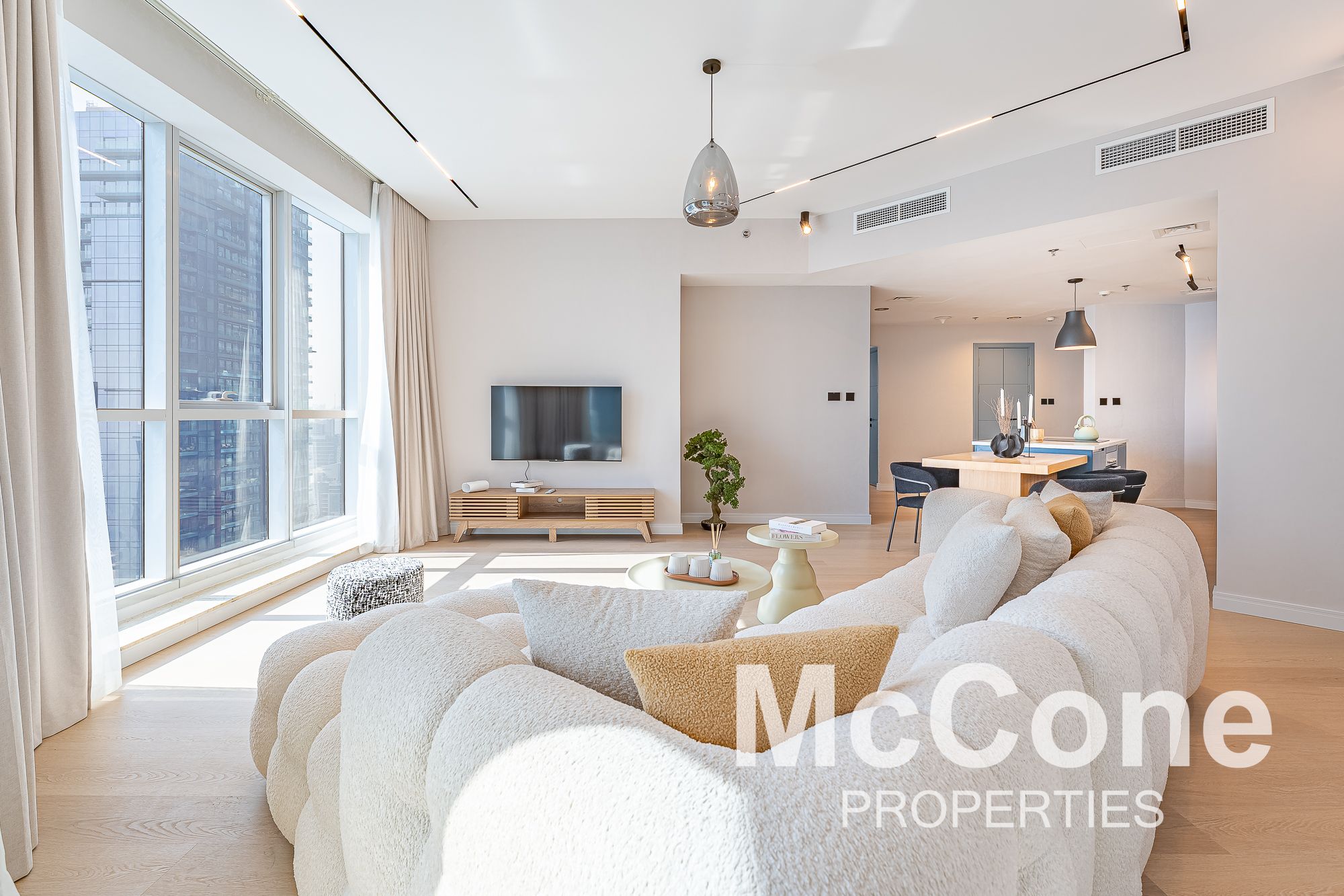 Newly Upgraded | Spacious Layout | High Floor