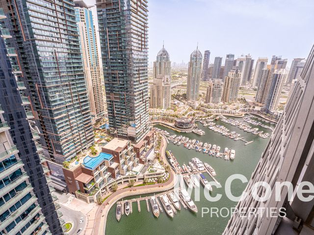 Marina View | Large Layout | High Floor