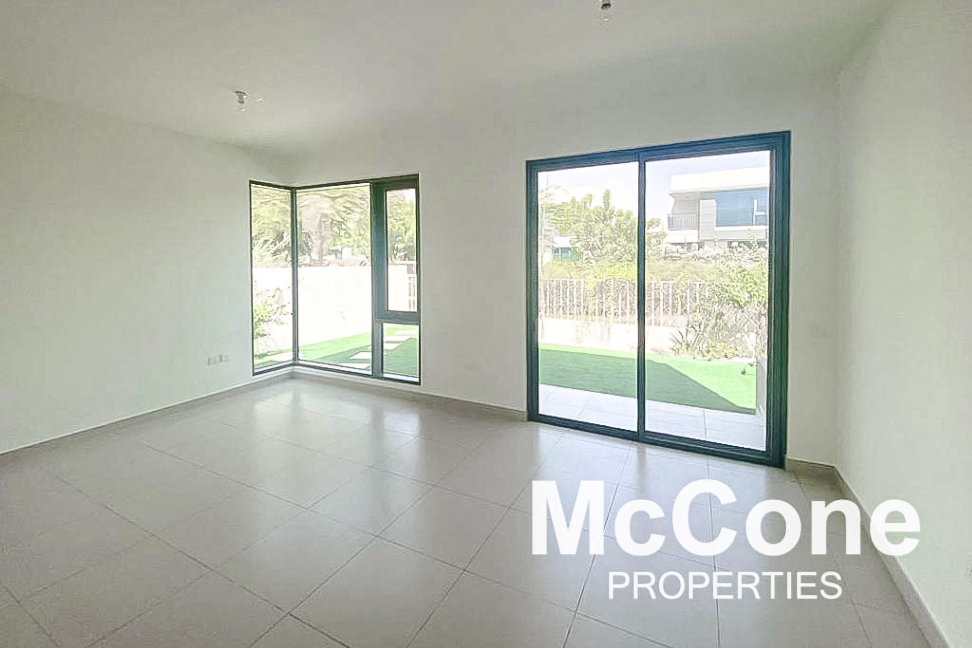 Corner Unit | Vacant | Well Maintained