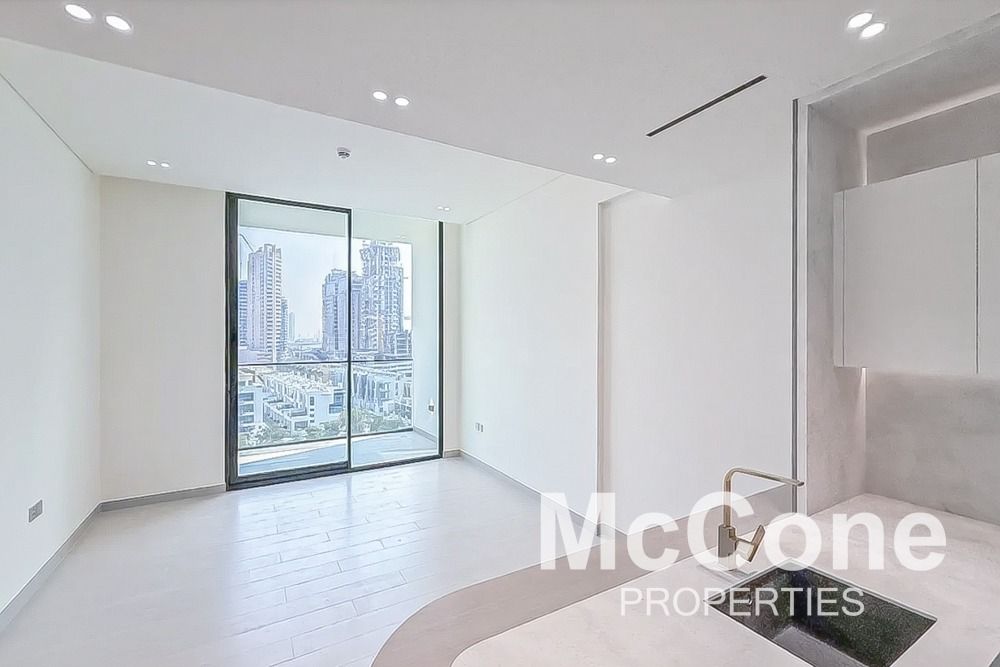 Brand New | Mid Floor | Pool View
