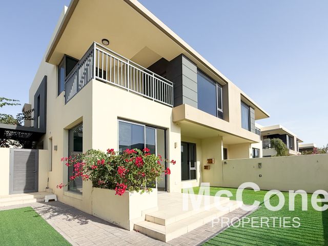 Corner Unit | Well Maintained | Green Belt