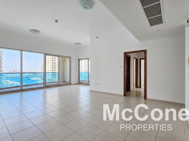 Corner Unit | Close to Metro | Open to Offers
