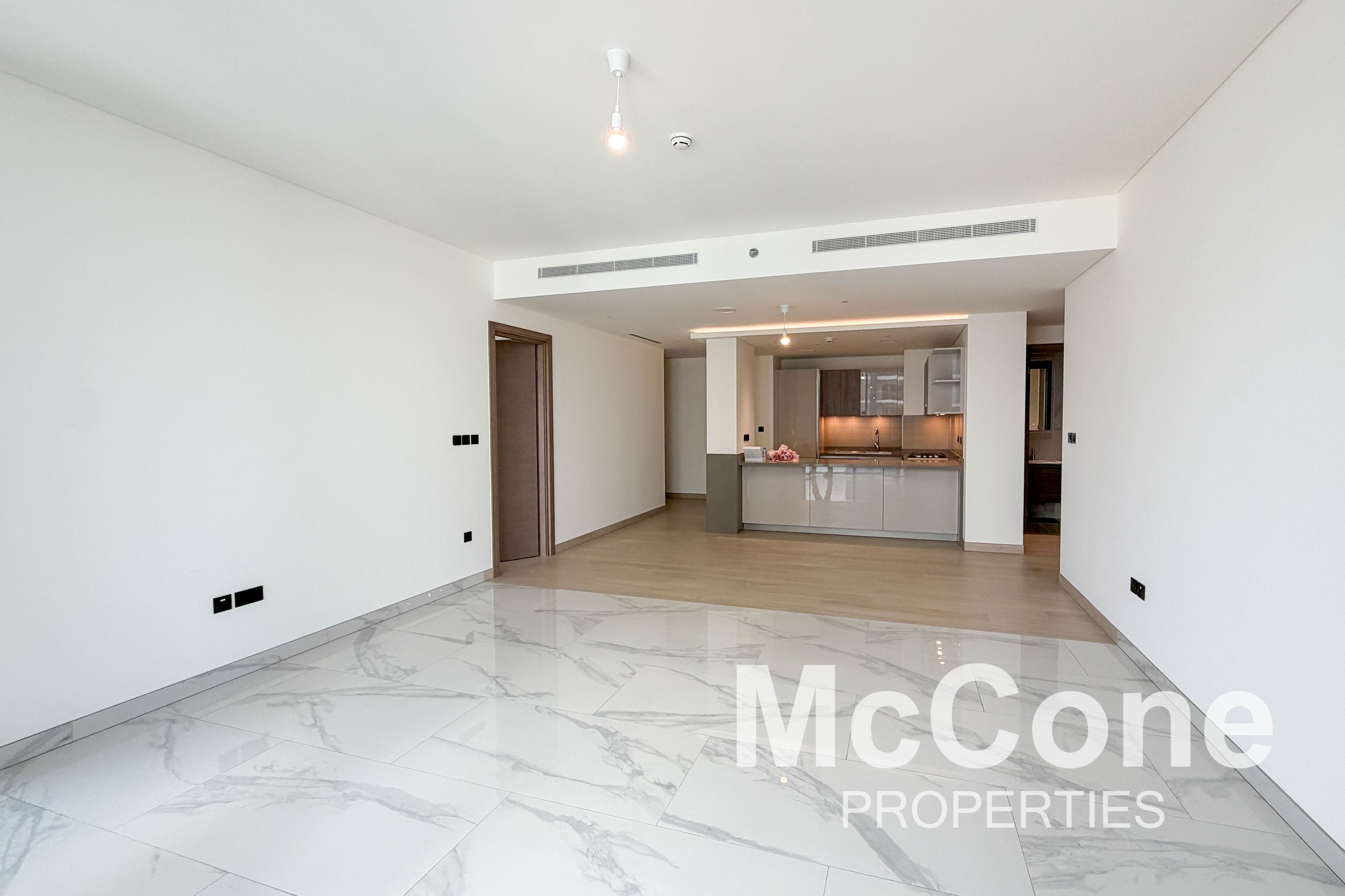 Spacious Layout | Great View | High Privacy