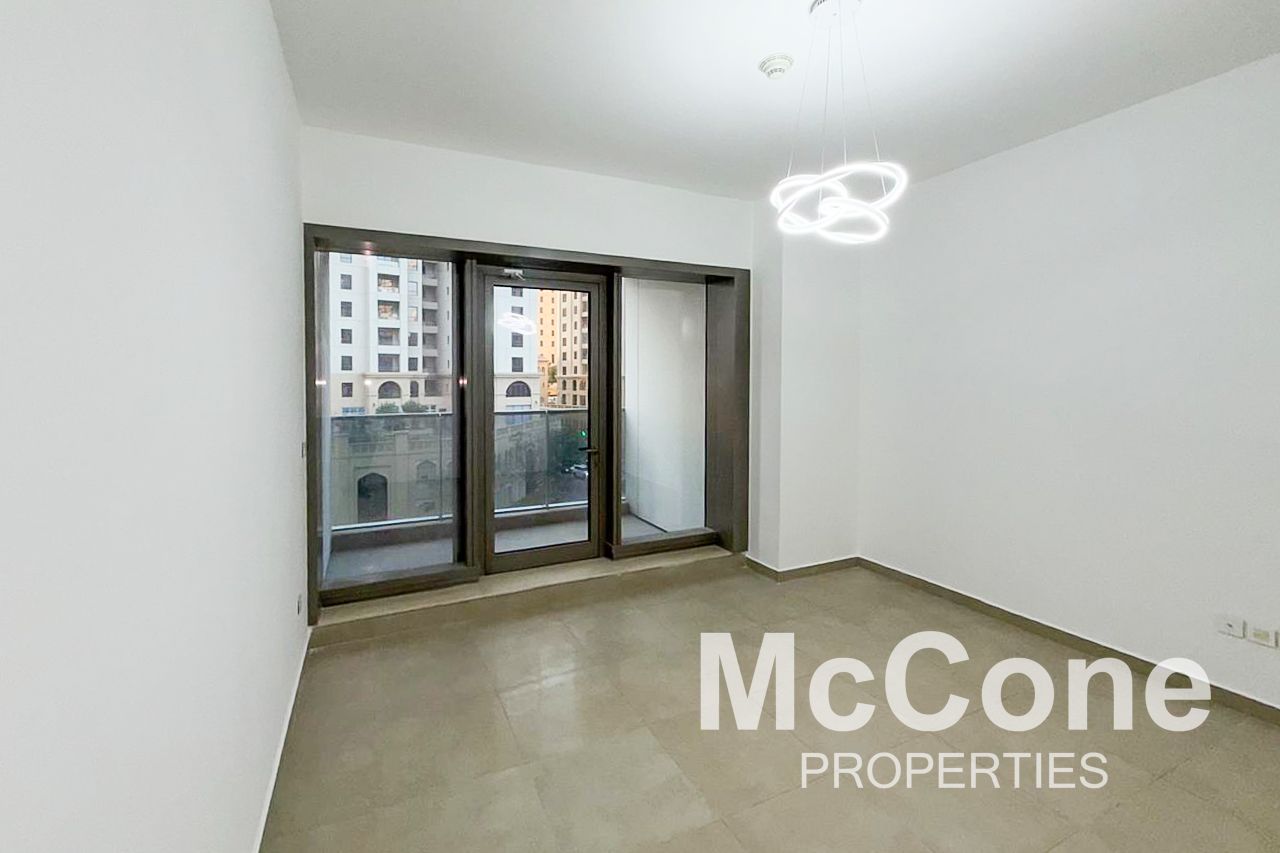 Prime Location | Large Layout | Vacant