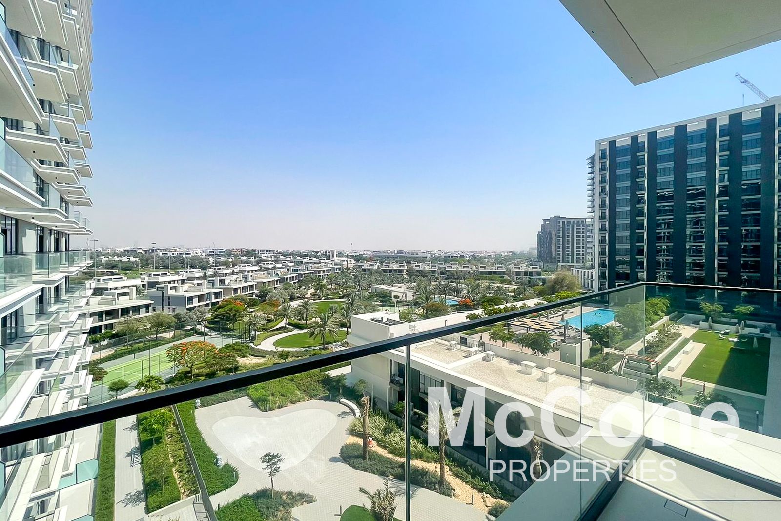 Pool View | Brand New | Cheques Flex
