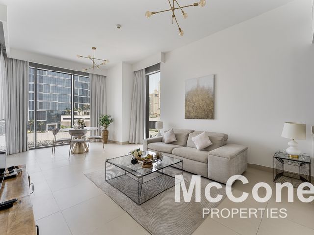 Iconic Views | Premium Furnishing | Vacant