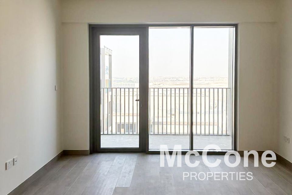 Spacious Layout | High Floor | Tenanted