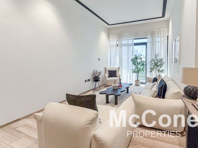 Spacious | Rooftop | One bed + Study