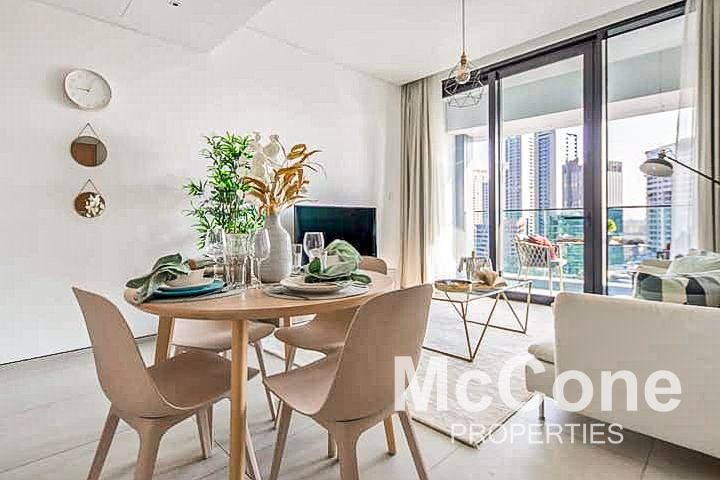Marina View | Furnished | Luxury Living
