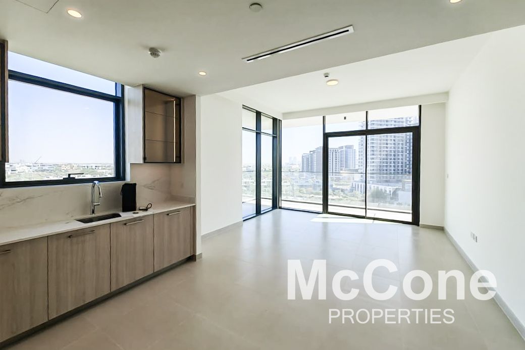 Corner Unit | Pool Villas View | Vacant Now