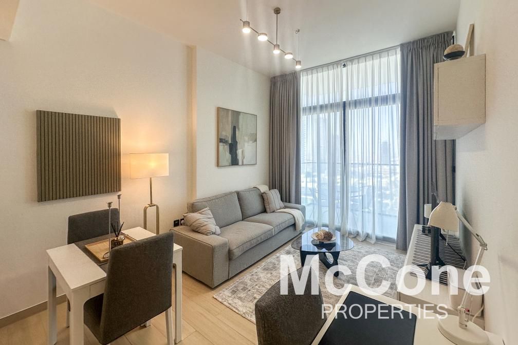 High Floor | Available | Luxury Finishing