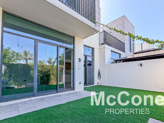Landscaped | Single Row | Prime Location
