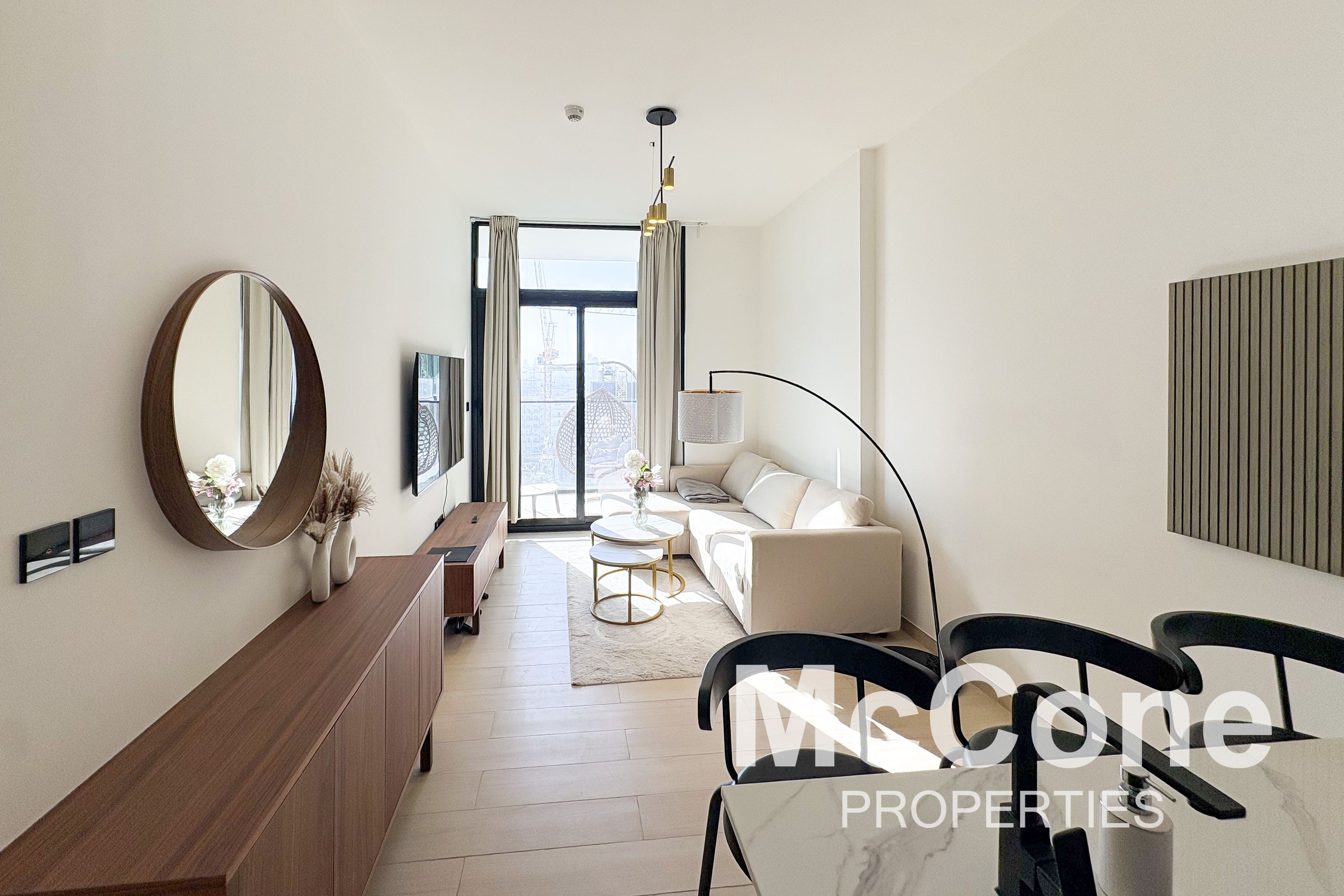 Fully Luxury Furnishing | Pool View | Vacant