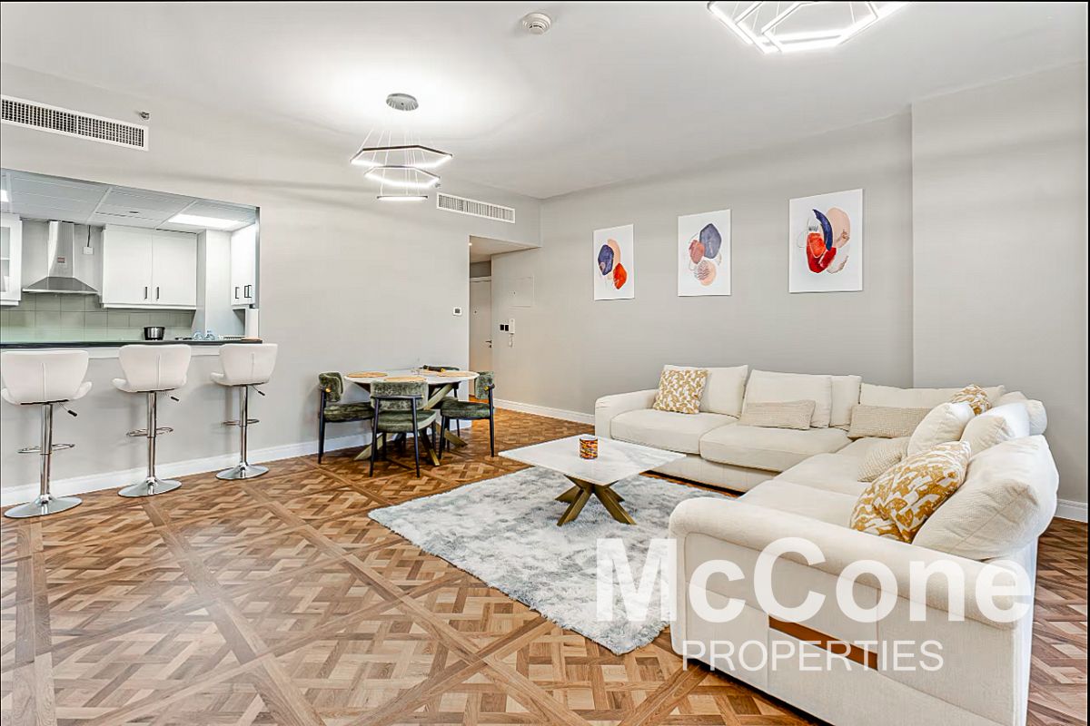 Upgraded | Sea View | Spacious