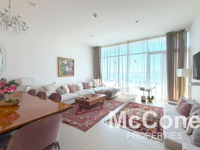 Massive Layout | Community View | Unfurnished