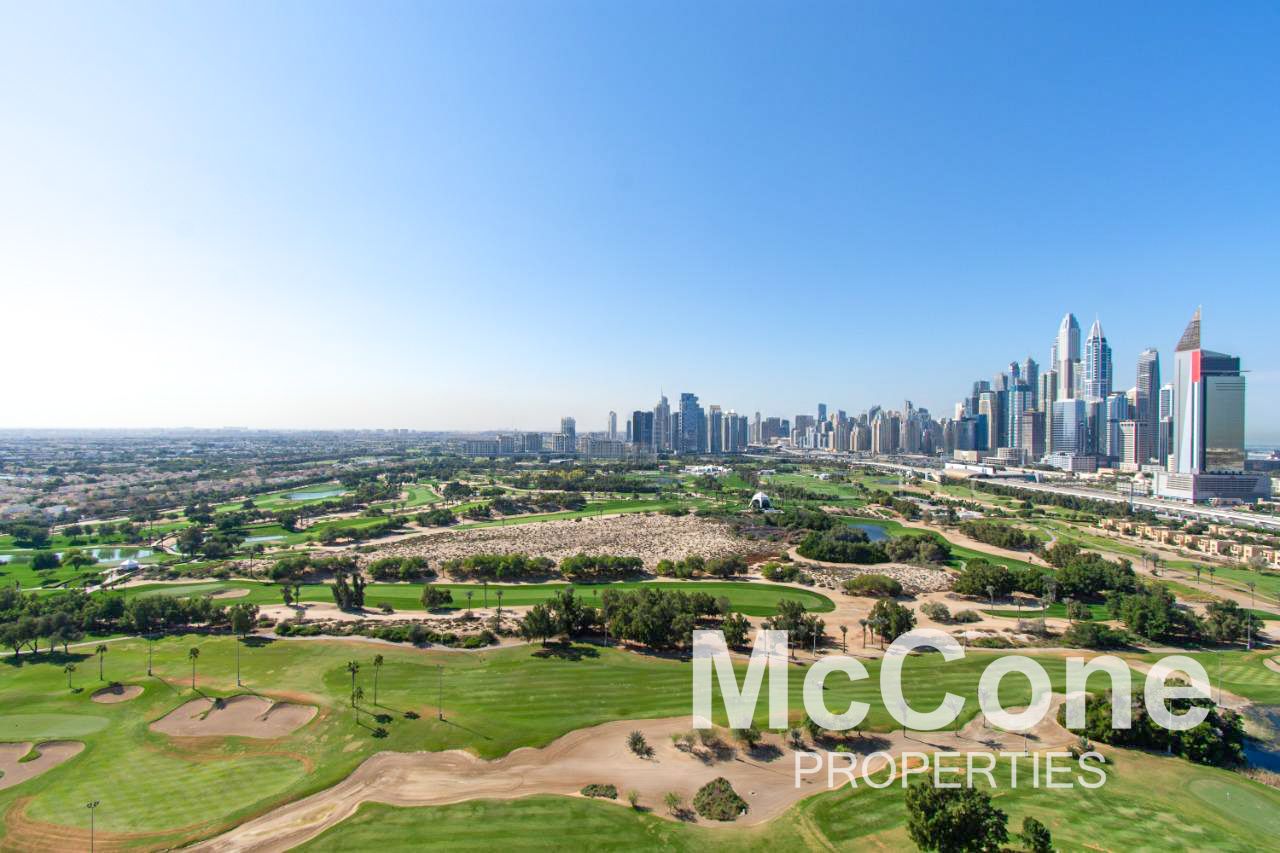 MUST SEE | Golf View | Spacious, Bright & Homely
