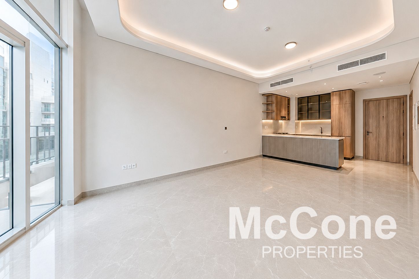 Brand New | Vacant | Luxury Building