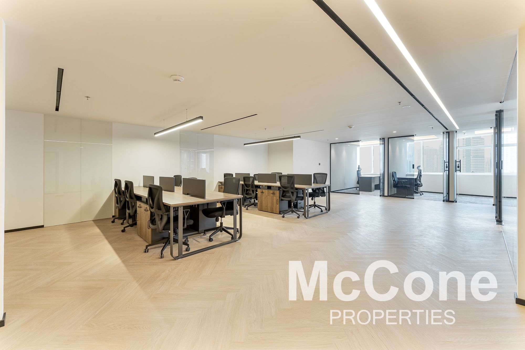 Mid Floor | Fully Fitted | Plug n Play