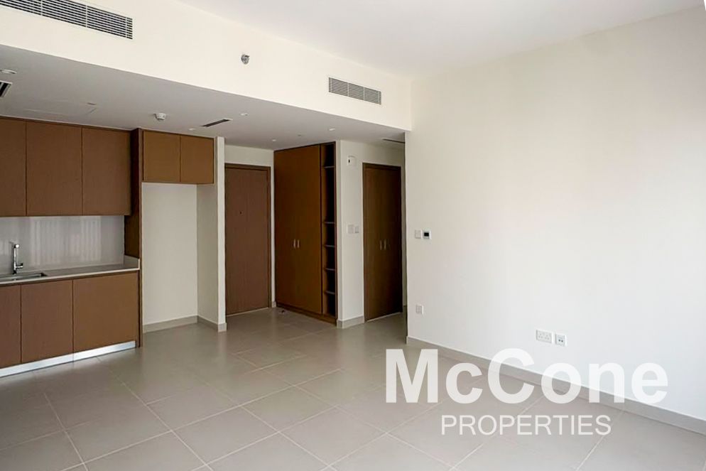 Brand-New | Vacant | Community-View