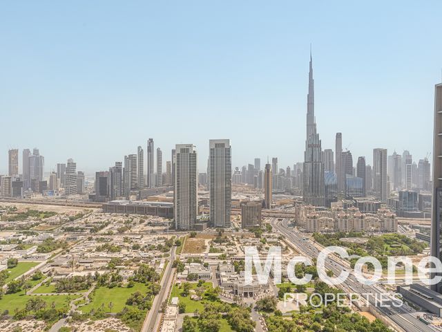 Burj Khalifa View | Furnished | Vacant Now