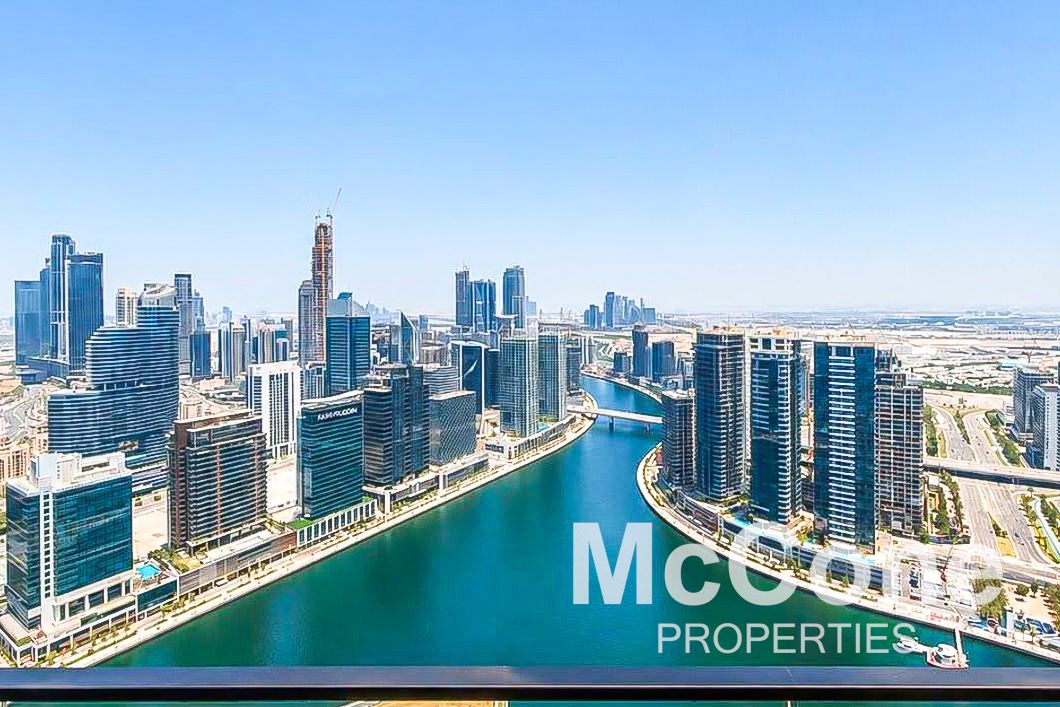 Full Canal View | Large Layout | Great Deal