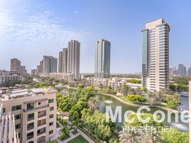 Large Layout | Lake Views | Vacant