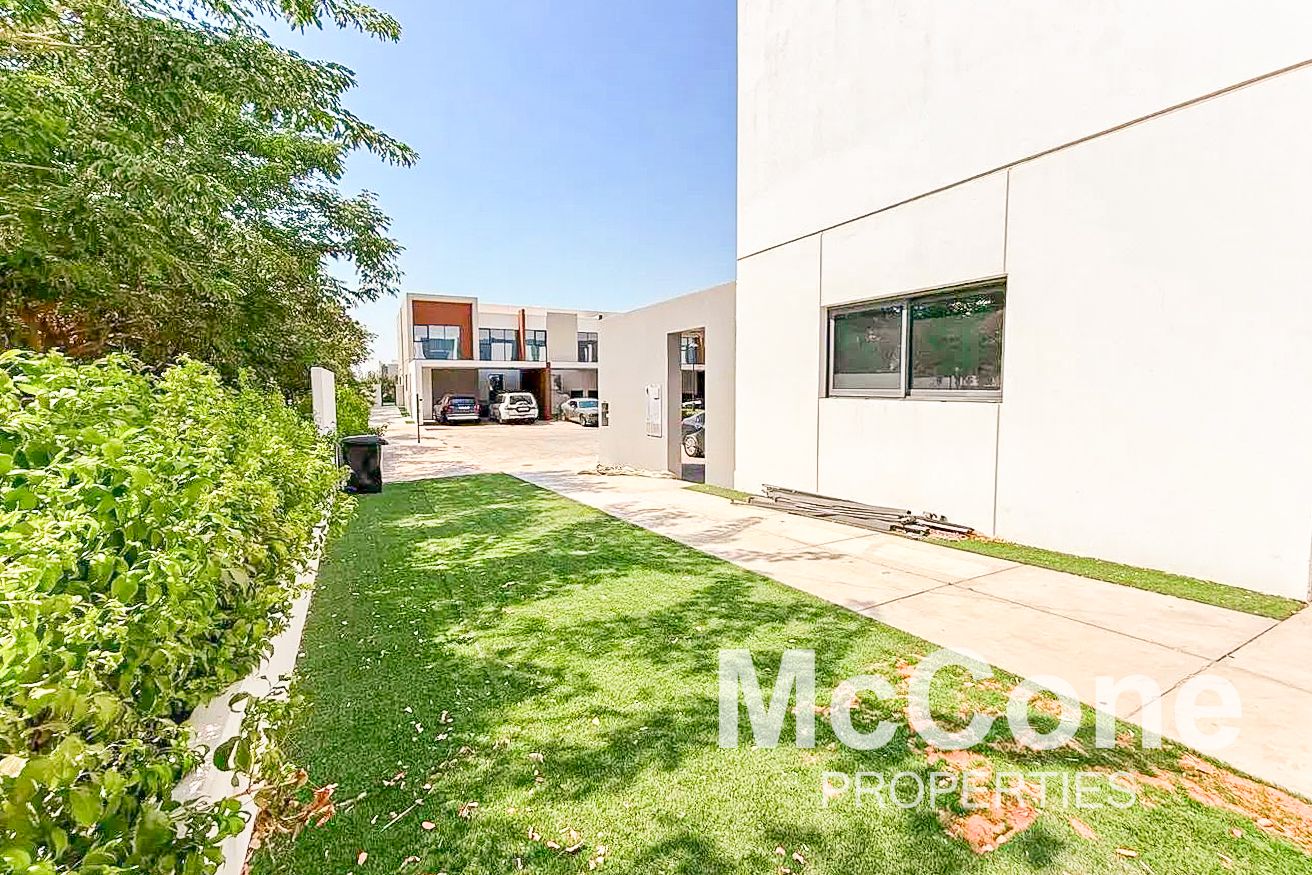 Opp Park | Great Location | Near Pool and Gym