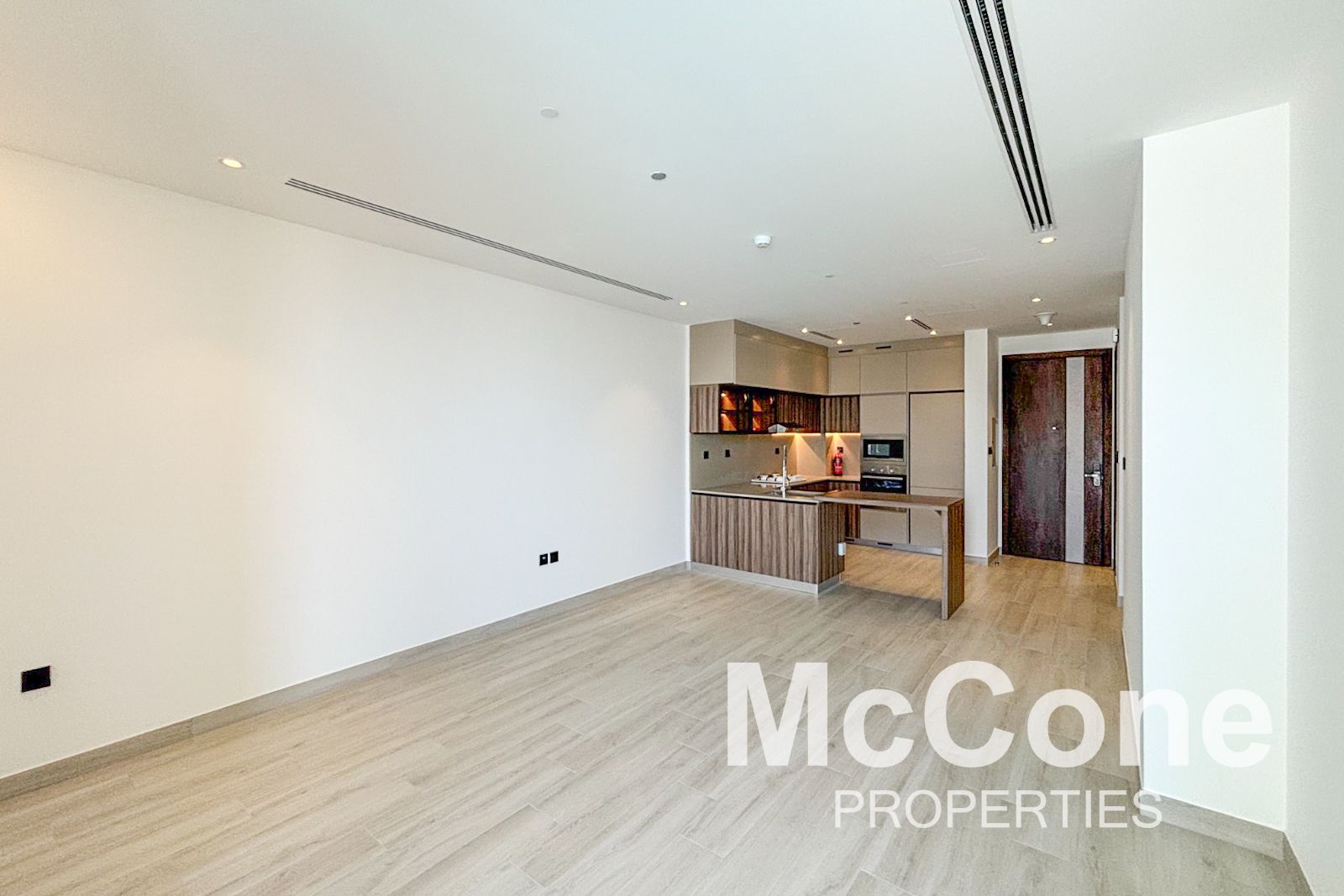 High Floor | Luxury Finishing | Quiet Area