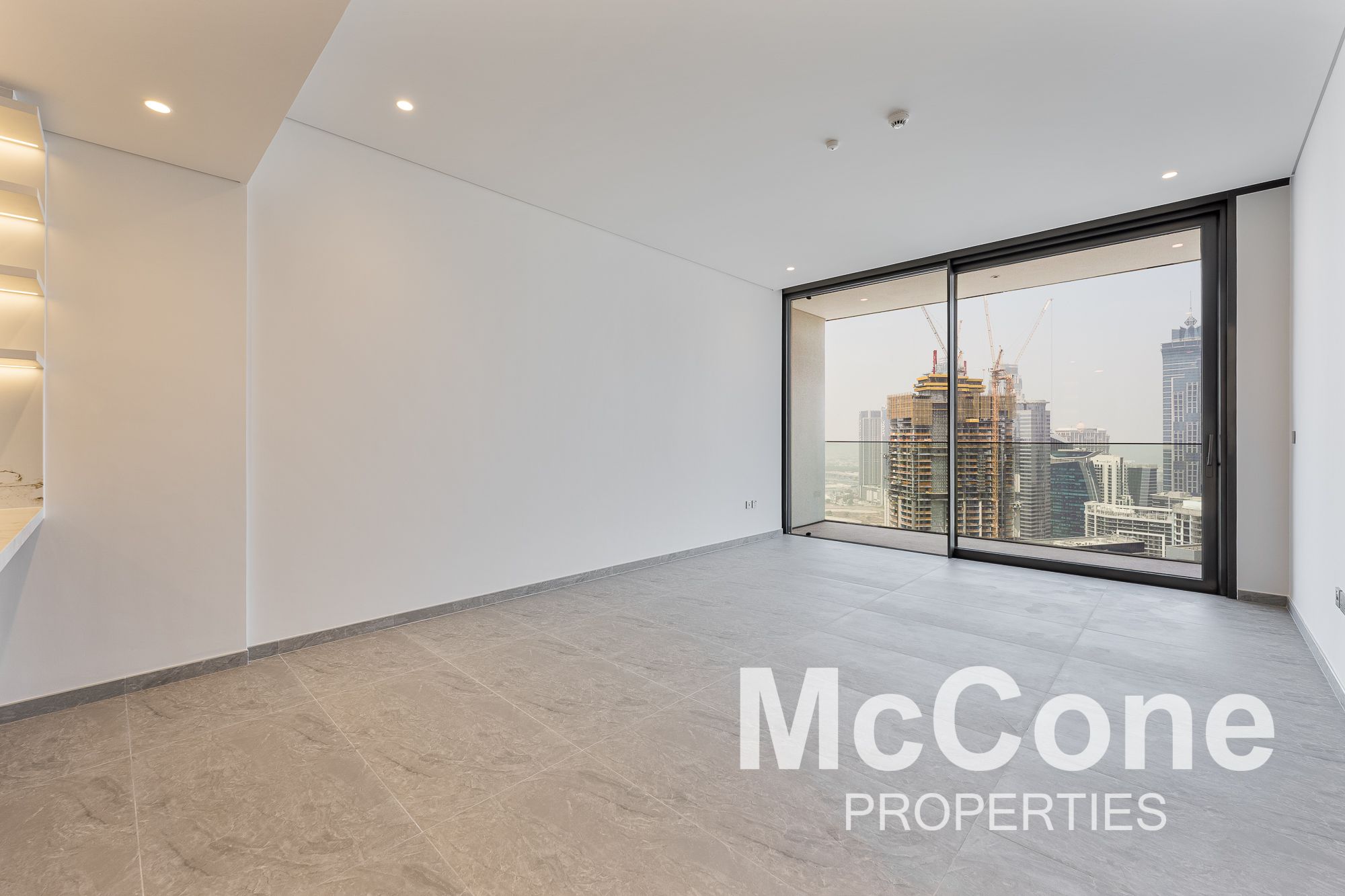 Burj View | Top Floor | Genuine Listing