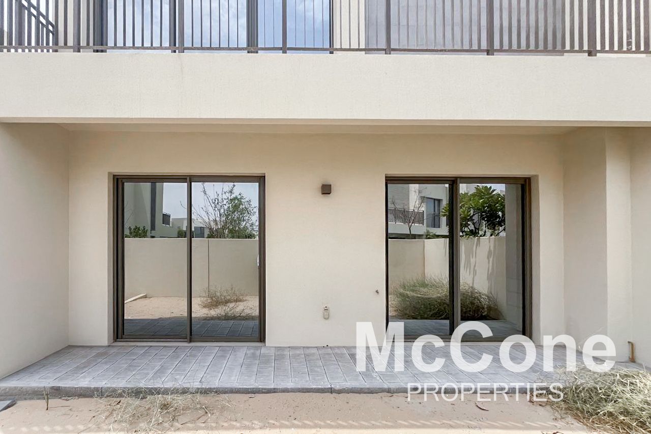 Near Amenities | Corner Unit | Vacant