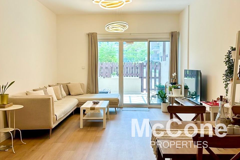 With Courtyard | Fully Furnished | Fully Upgraded