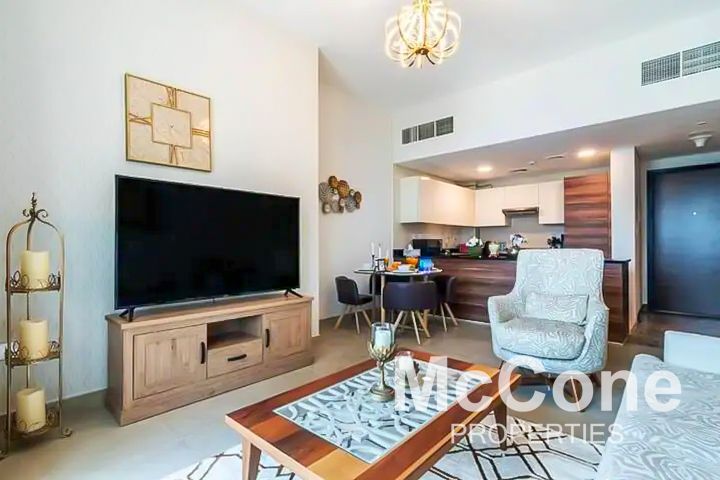 Hot Deal | Fully Furnished | Perfect Layout