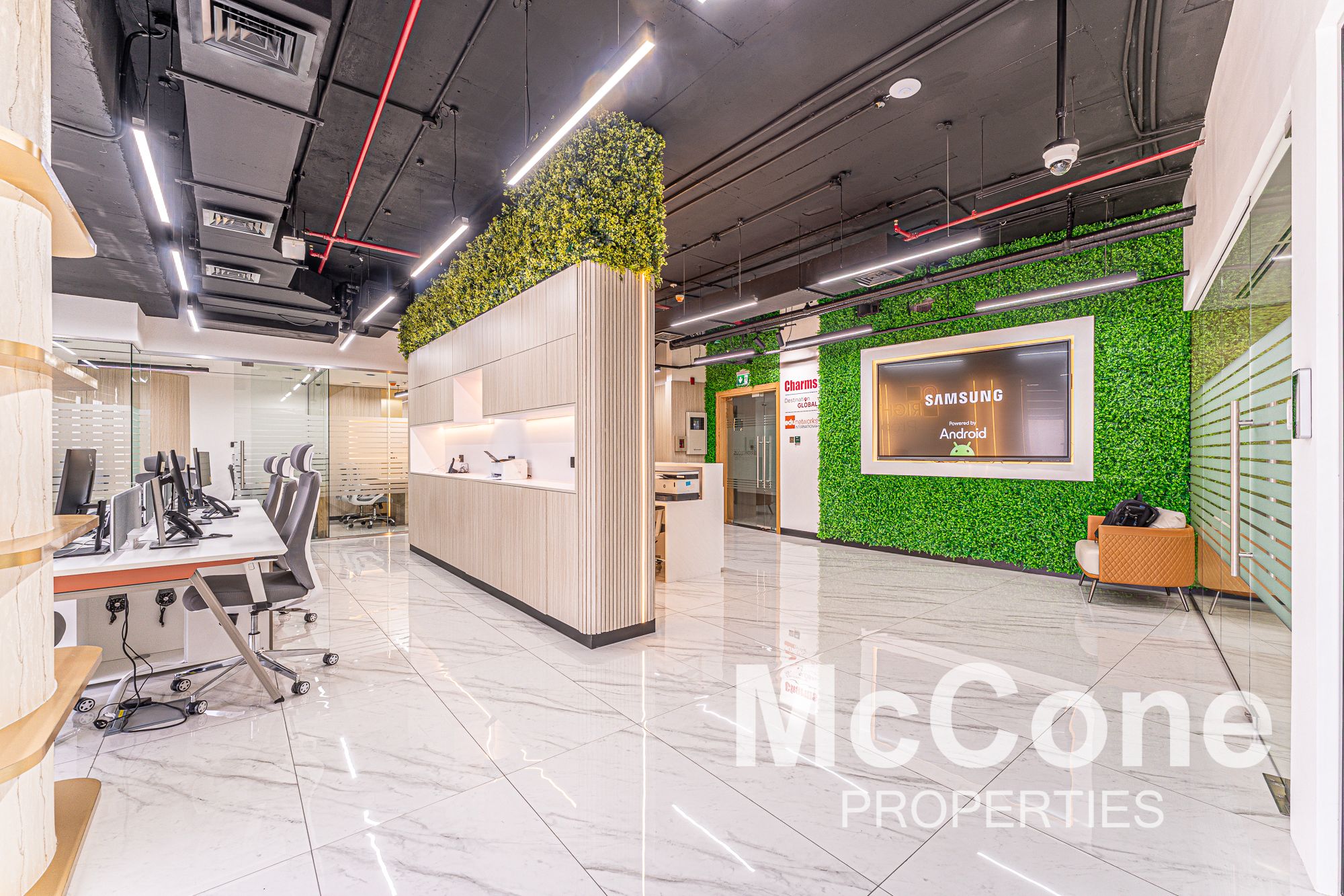 Luxury Fitted | Vacant | Mid Floor