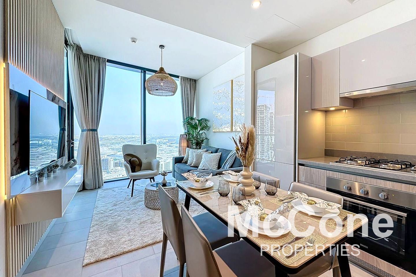 Luxury Unit | Lagoon View | Free Monthly Cleaning