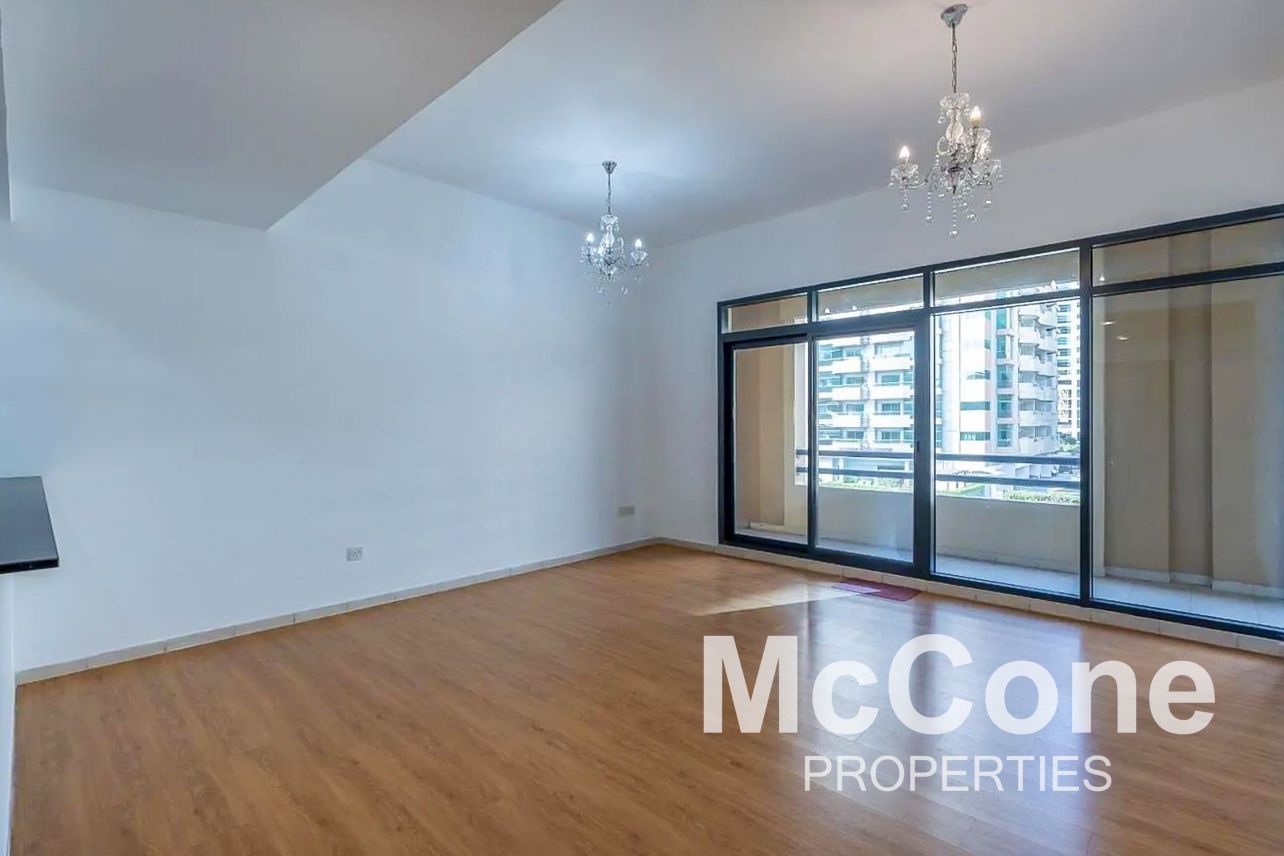 Upgraded | Park View | Available from 1st October