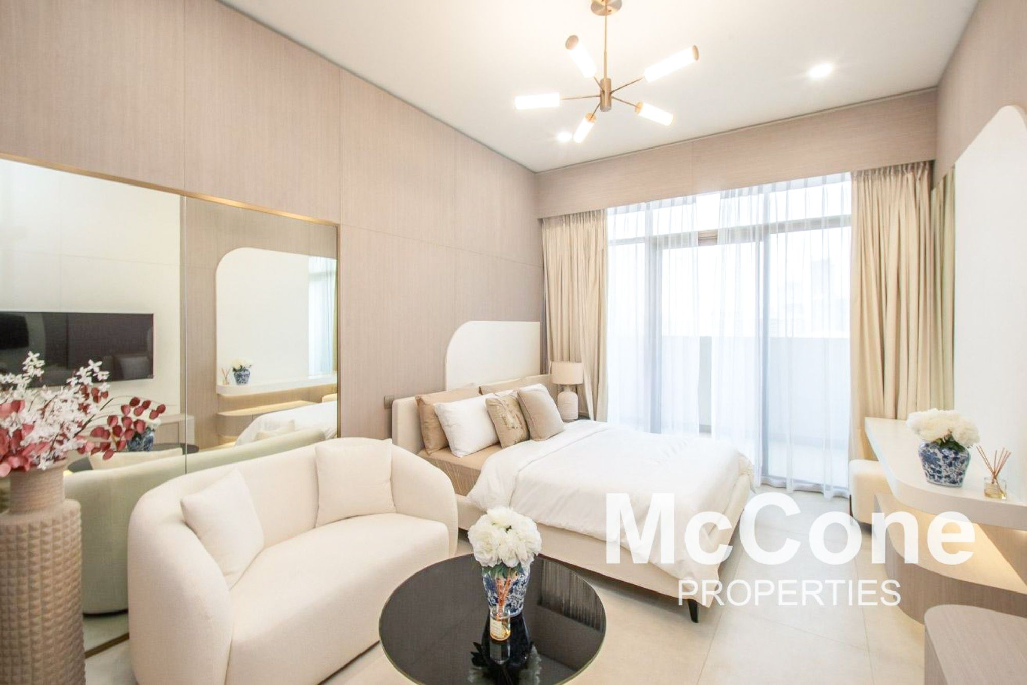 Modern Furnished Studio | Vacant | Flexi Cheques