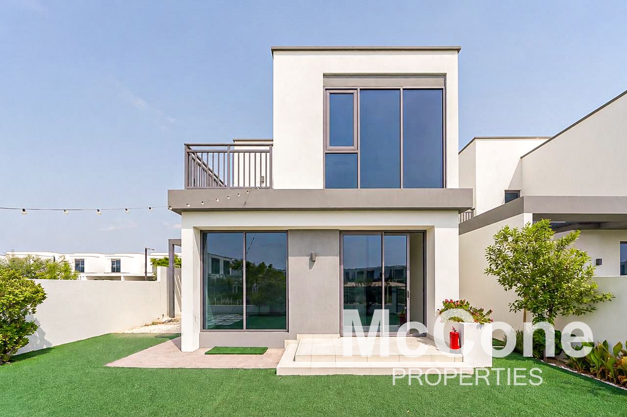 Greenbelt View | Vacant Soon | End Unit